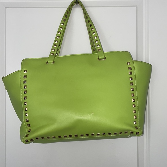 BCBG Tote Bag - Picture 2 of 4